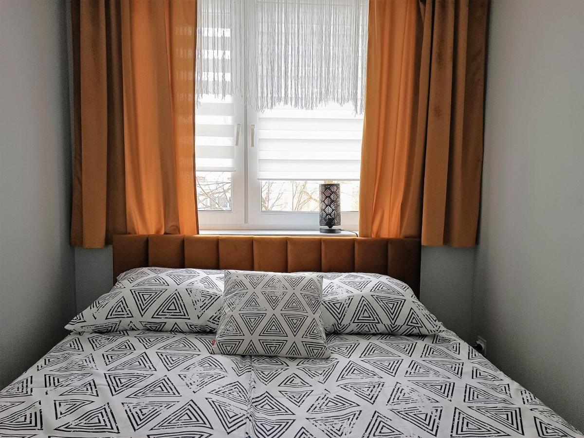 Bursztynowy Apartament Tarnowskie Góry Dış mekan fotoğraf